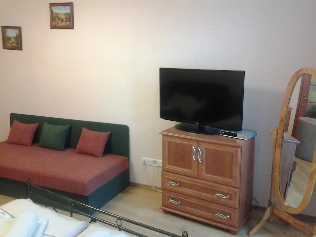 U Tri Jehnatek Apartment Karlovy Vary