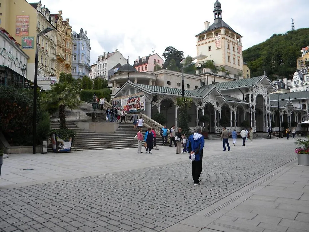 U Tri Jehnatek Apartment Karlovy Vary